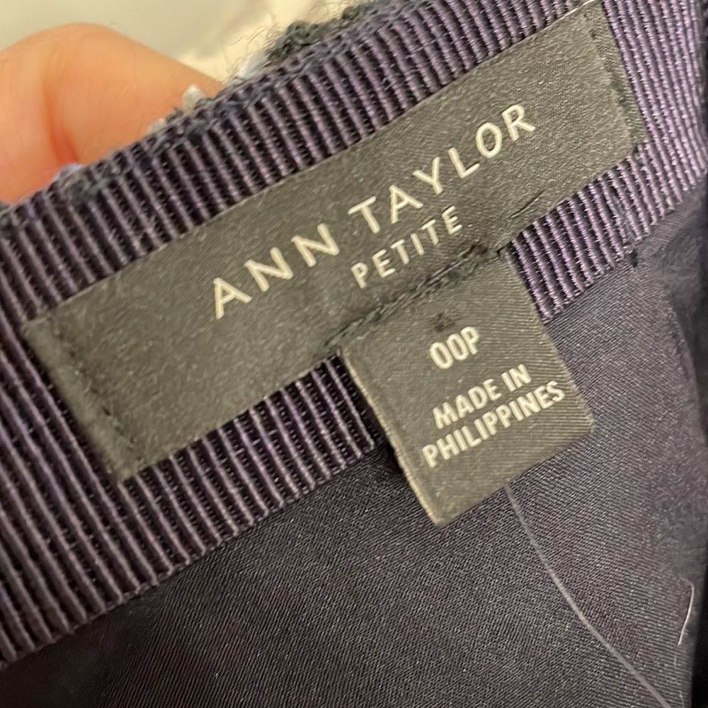 NEW Ann Taylor tweed skirt - Picture 3 of 3